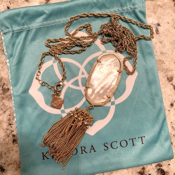 Kendra Scott Mother of Pearl Necklace - Picture 2 of 3